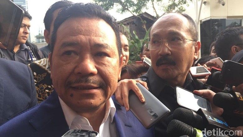 Otto Saran Tunda Pemeriksaan Saksi Meringankan Novanto hingga Sidang Otto Saran Tunda Pemeriksaan Saksi Meringankan Novanto hingga Sidang