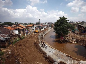 Pemprov DKI Siapkan 2 Opsi Lahan untuk Shelter Warga Bukit Duri