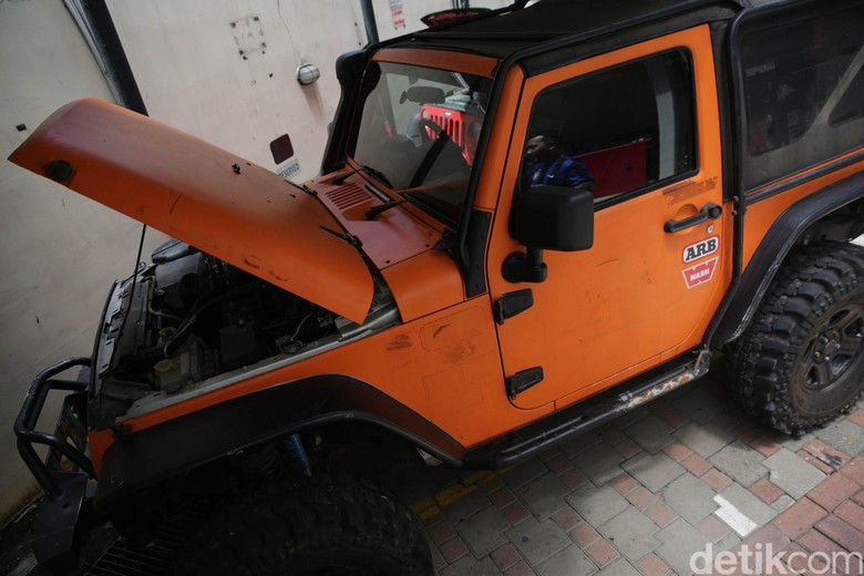 Hari Ini KPK Lelang Rampasan Koruptor, dari Mobil Sampai Berlian Hari Ini KPK Lelang Rampasan Koruptor, dari Mobil Sampai Berlian