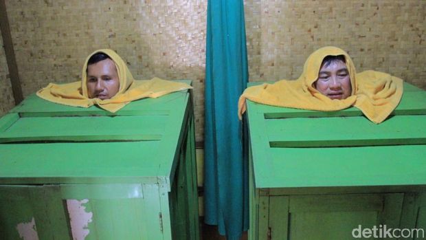 Terapi ini dipercaya menyembuhkan berbagai penyakit (Wisma/detikTravel)
