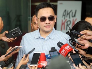 Kasus Pelaporan Farhat Abbas ke Vicky Prasetyo Naik ke Penyidikan