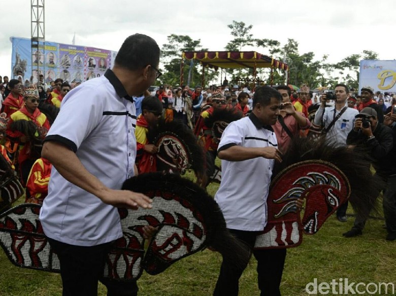 Kementerian Kominfo Gelar Festival Desa Informatika di Pemalang Kementerian Kominfo Gelar Festival Desa Informatika di Pemalang