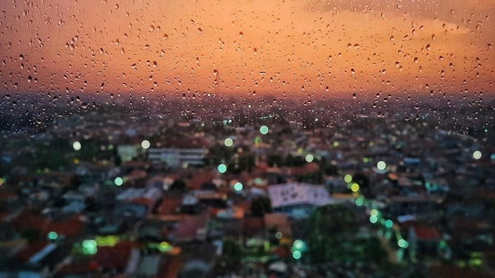 Senja Dikala Gerimis