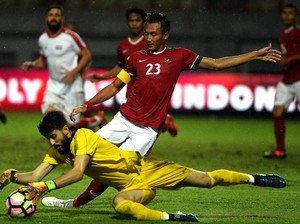 Pamitan pada Barito Putera, Hansamu Yama ke Persebaya