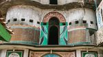 Seperti Lawang Sewu, Masjid Ini Punya Seribu Pintu