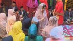So Sweet! Saat Kahiyang dan Bobby Suap-suapan di Acara Adat