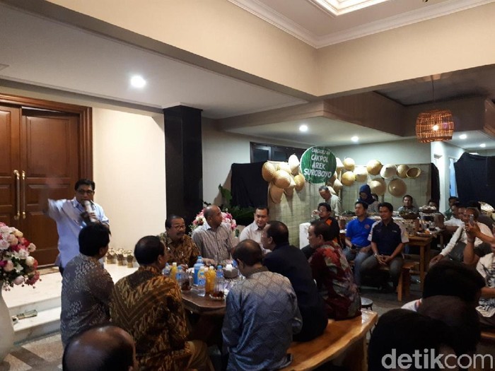Mengintip Gubernur dan Kapolda Jatim Cangkrukan Bareng