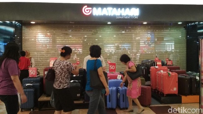 Ini Jajaran Ritel yang Tutup Toko di Indonesia