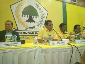 Dipimpin Nurdin Halid, Pleno Golkar Soal Nasib Novanto Dimulai