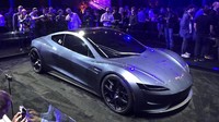 Tampang Tesla Roadster terlihat seperti mobil balap. Reuters/Alexandria Sage
