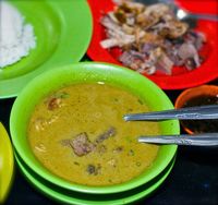 Sore Ini Enaknya Cicip Soto Medan yang Gurih Berempah 