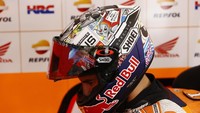 Komik semut bisa terlihat di helm Marquez yang dipakai di MotoGP Jepang tahun 2015. (boxrepsol.com)