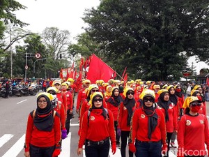 Imbas Corona, 3 Ribu Pekerja di Jabar di-PHK dan 40 Ribu Dirumahkan