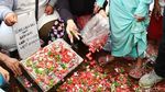 Laila Sari dan Suami Bersatu dalam Satu Lahad