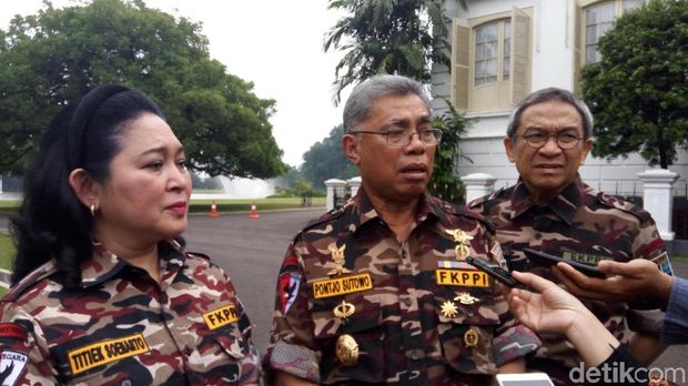 Titiek Soeharto dan FKPPI Temui Presiden Jokowi di Istana Bogor