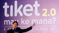 Co-Founder tiket.com Gaery Undarsa memberikan pemaparannya kepada publik dan media. Foto: dok. Tiket