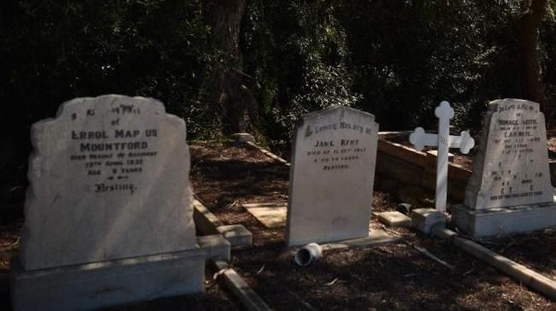 Ilustrasi makam Foto: (Peter Park/AFP) Ilustrasi makam Foto: (Peter Park/AFP)