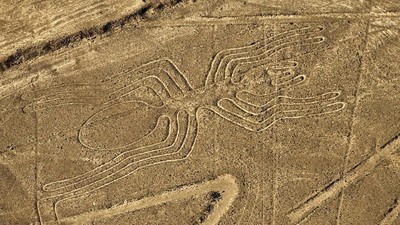 Mau Lihat Garis-garis Misterius Nazca?