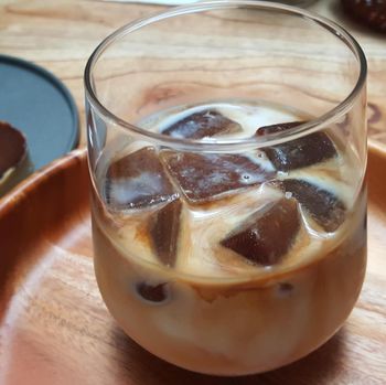 7 Fakta Kopi Pakai Susu Oat, Benarkah Jadi Pilihan Paling Sehat?