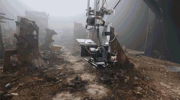 Miniatur-miniatur ini harus digerakkan menggunakan crane saking besarnya ukuran mereka.