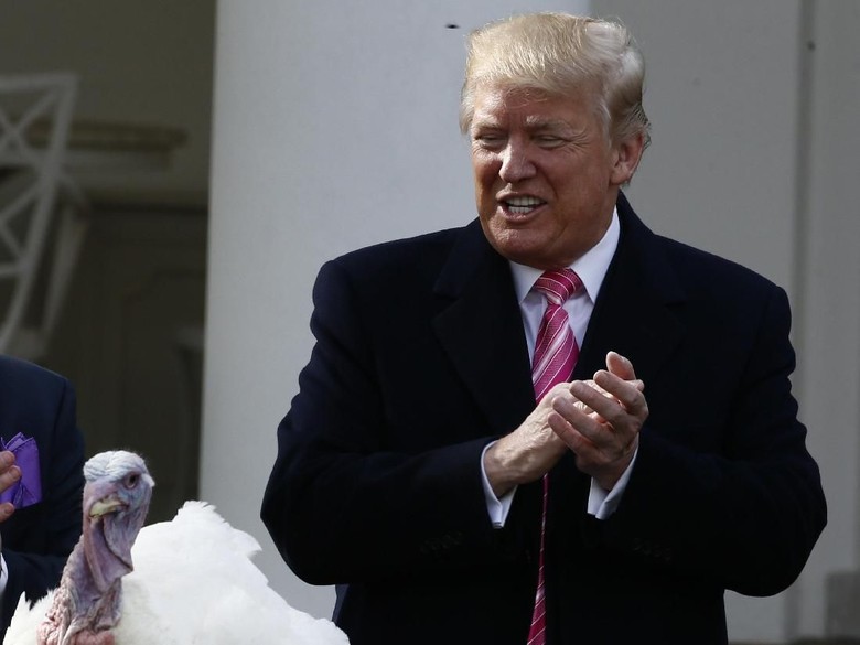 Donald Trump Cover Lagu Havana Milik Camila Cabello Donald Trump Cover Lagu Havana Milik Camila Cabello