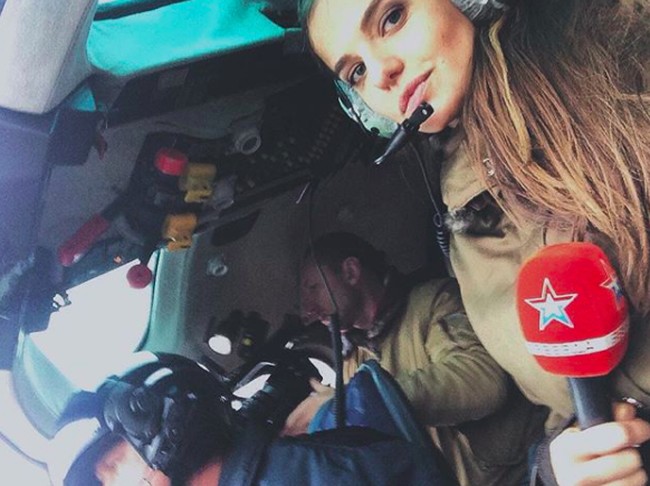 Sebagai jubir Kemenhan, Rossiyana bertanggung jawab dalam menginformasikan langkah-langkah besar Rusia terkait pertahanan negara. Foto: Instagram