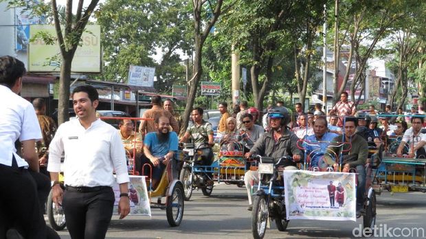 Simulasi Kirab pernikahan Kahiyang-Bobby di Medan / 