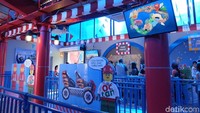 General Manager LEGOLAND Malaysia Resort, Kurt Stocks mengatakan The Great LEGO Race virtual reality coaster ini terinspirasi dari cara anak kecil bermain LEGO-nya di rumah (Avitia Nurmatari/detikTravel)
