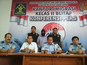 Buka Pijat Alternatif, Pengungsi Rohingya Terancam Dideportasi