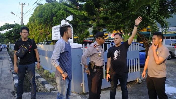 Todongkan Pistol ke Sipir, 2 Napi Kabur dari Lapas Pekanbaru