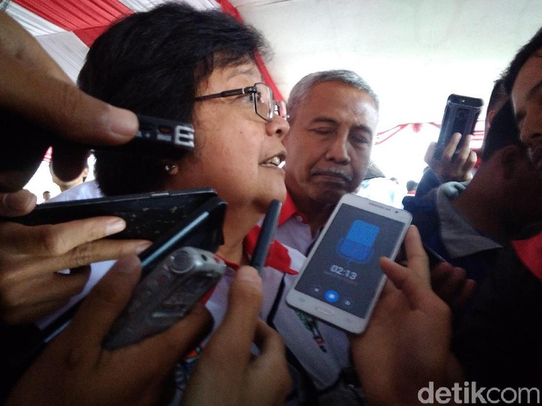 Banjir Depan Kahatex, Menteri LHK: Kami Sudah Coba Mengatasinya Banjir Depan Kahatex, Menteri LHK: Kami Sudah Coba Mengatasinya