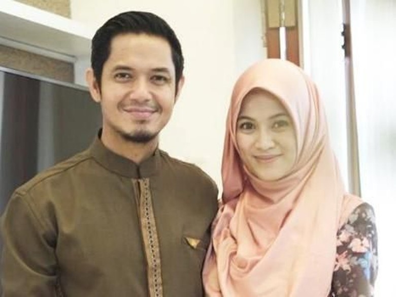 Dude Harlino Bakal Tinggalkan Dunia Akting? Dude Harlino Bakal Tinggalkan Dunia Akting?