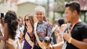 Foto: Ini Ayan Said, Hijabers Pertama yang Jadi Juara di Miss Global 2017