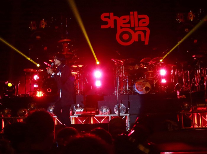 Sheila On 7 di Konser 5uper Group