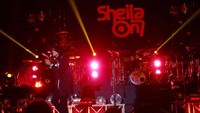 Sheila On 7 juga turut andil di 5upergroup. Foto: Ismail