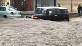Hujan Lebat Guyur Jeddah, Jalan Menuju Makkah Banjir