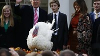 Tradisi ini berlangsung di White House dan dihadiri oleh Presiden AS (Foto: Dok. REUTERS/Jim Bourg)