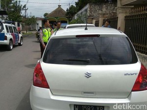 Pengemudi Mobil Pelaku Tabrak Lari di Malang Menyerahkan Diri