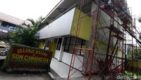 Salah satu sekolah yang tengah direhabilitasi adalah SDN Cawang 04, Jakarta Timur, Kamis (23/11/2017).