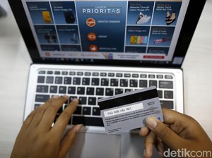 Belanja Saat Harbolnas: Mending Bayar Pakai Gaji, Kartu Kredit, atau Pinjol?