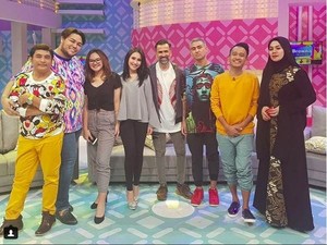 Ayu Ting Ting Foto Sebelahan dengan Shafa Haris, Netizen Tersulut Emosi
