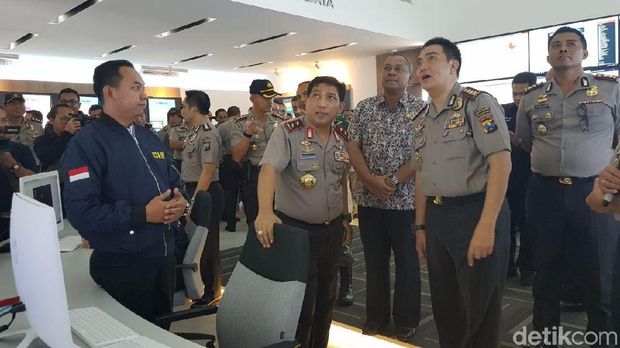 Pujian Kapolda Jatim untuk Command Center Polrestabes Surabaya
