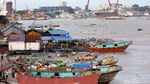 Melihat Kesibukan Sungai Musi Melihat Kesibukan Sungai Musi