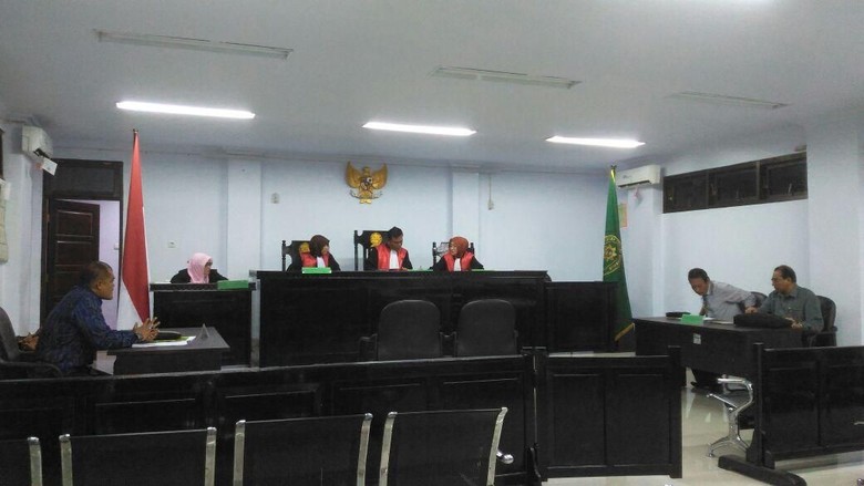Wakil Bupati Digugat Ayah Kandung agar Balikin Dana Pilkada Rp 13 M Wakil Bupati Digugat Ayah Kandung agar Balikin Dana Pilkada Rp 13 M