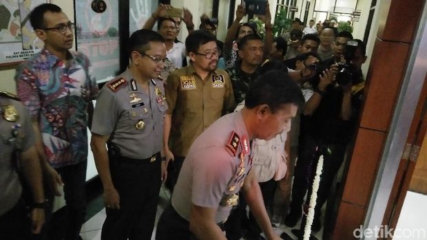 Kapolda Metro Jaya Irjen Idham Azis resmikan CDMC milik Polrestro Bekasi