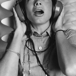 Piyu Kritik Kualitas Audio Digital: Kualitasnya Berkurang karena Dikejar Cepat!