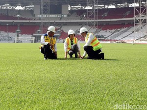 Pegang Rumput SUGBK, Sri Mulyani Teringat Masa Muda