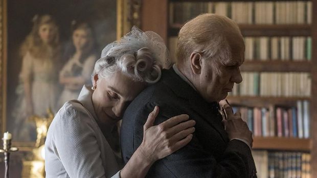 'Darkest Hour': Kemenangan Paripurna Gary Oldman