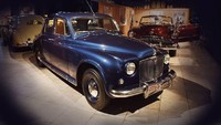 Museum ini memiliki koleksi 60 mobil dan 50 sepeda motor, dari tahun 1885 sampai zaman sekarang (The Royal Automobile Museum/Facebook)