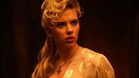 Atau kala menjadi asisten pesulap di film The Prestige di tahun 2006. (Dok. Imdb)